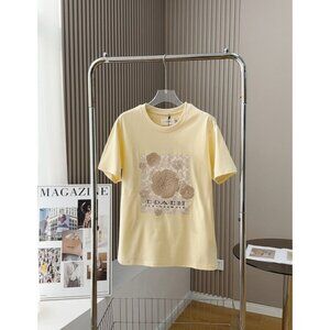 NWT COACH  Women’s Signature White camellia beige  T-shirt  COTTON